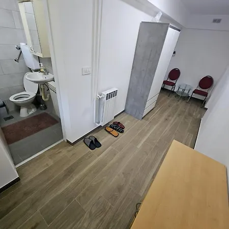 Apartment U Centru *